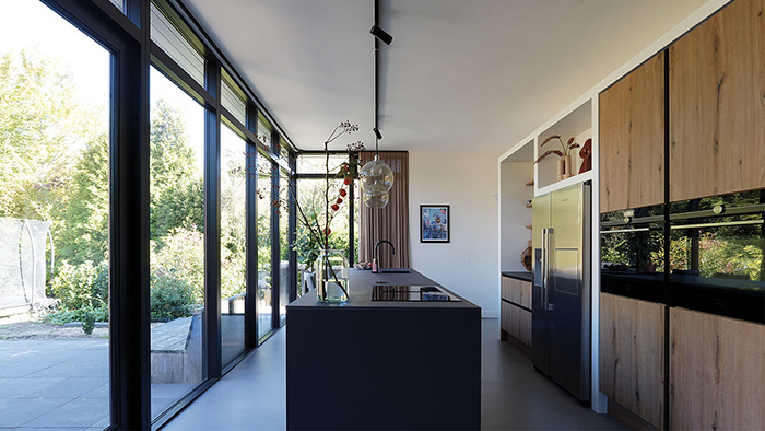 Maatwerk keuken ontworpen door architect van TT ontwerp